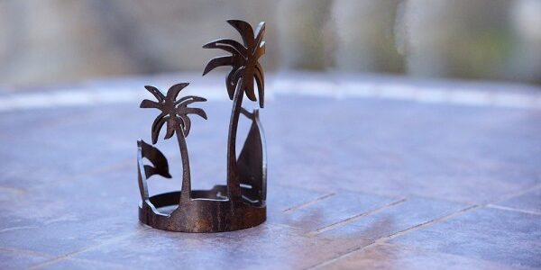 Q Candles Candle Holders stands lanterns Designs 2x3 600x600 1 e1659019666383 Qcandles iron candle holders palm trees