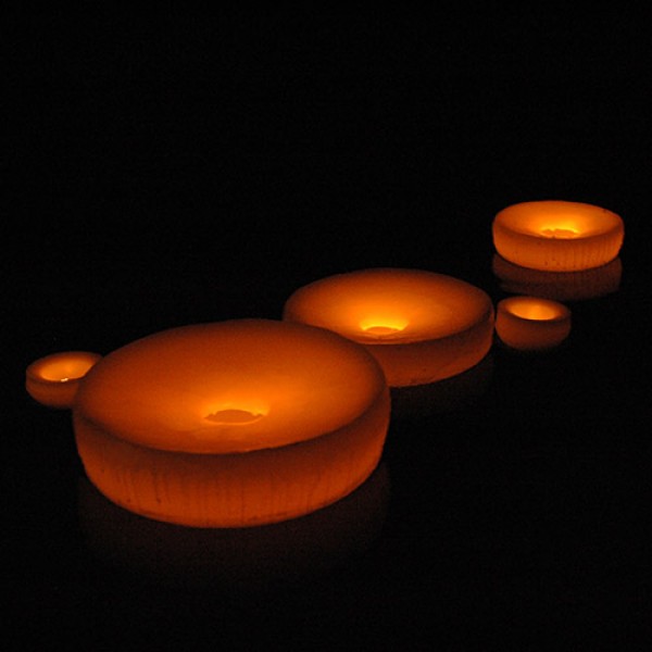 Q Candles Floating battery operated led Candles 3 600x600 1 Qcandles Floating Flameless Pool Candles 11,floating candles bulk,floating candles for pool,floating pool candles,floating LED candles